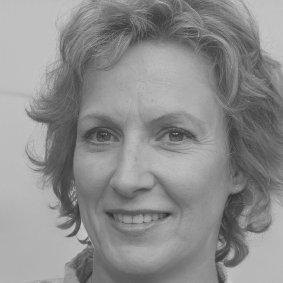 Dr. Marlene Hoffmann-Keller, Leitende KI-Strategin bei zestivion